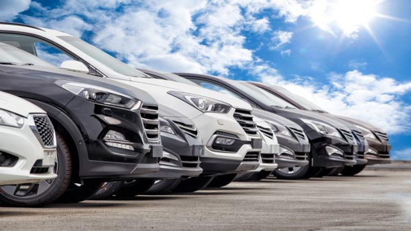 BS4 vehicles Registration: लॉकडाउन से पहले बेचे गये बीएस4 वाहन का हो सकेगा रजिस्ट्रेशन, सुप्रीम कोर्ट ने दिया आदेश