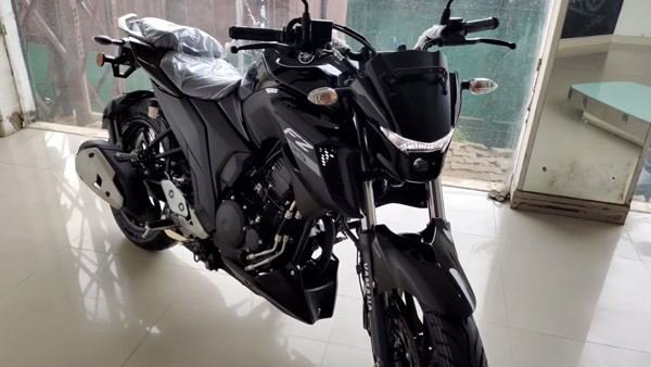 Yamaha FZ 25 And FZS 25 Arrives At Dealership: यामाहा एफजेड 25 व एफजेडएस 25 डीलरशिप पर पहुंचीं