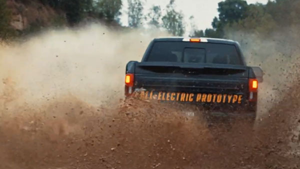 Ford F-150 Electric Pickup Truck: फोर्ड एफ-150 इलेक्ट्रिक पिकअप ट्रक का टीजर जारी, 2022 में होगी लाॅन्च