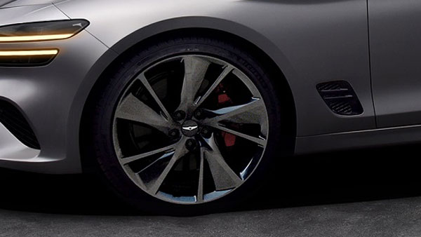 Hyundai Genesis G70 Sedan: हुंडई जेनेसिस जी70 सेडान में दिखा नया डिजाईन, दिखती है इतनी शानदार