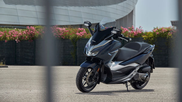New Honda Forza Launch: नई होंडा फोरजा मैक्सी स्कूटर 15 अक्टूबर को होगी लॉन्च, जानें