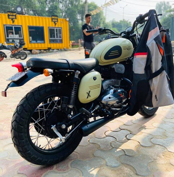 Jawa 42 Modified Into Scrambler: जावा 42 को मिला शानदार स्क्रैंबलर लुक, देखें तस्वीरें