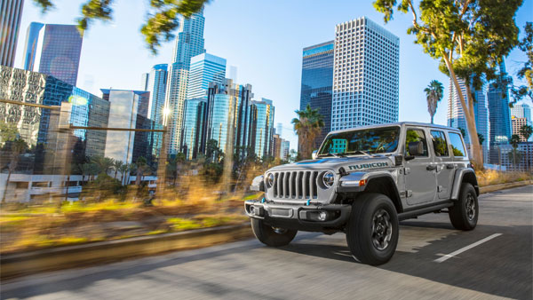 Jeep Wrangler 4xe Hybrid Officially Revealed: जीप रैंगलर 4xe हाइब्रिड का खुलासा, अगले साल लॉन्च