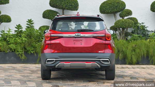 Kia Seltos 1 Lakh Sales Milestone: सिर्फ एक साल में किया सेल्टॉस के बिके 1 लाख से ज्यादा यूनिट