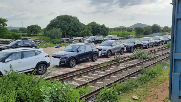 Railway Transport Highest Cars: रेलवे के इस डिवीजन ने अगस्त महीने में सबसे अधिक कार किये ट्रांसपोर्ट