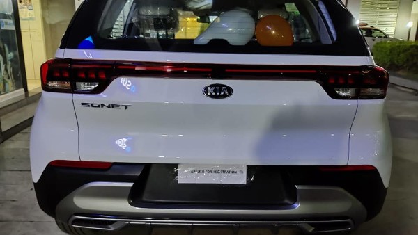 Kia Sonet Delivery Started: किया सॉनेट की डिलीवरी हुई शुरू, बुकिंग चल रही है बेहद शानदार