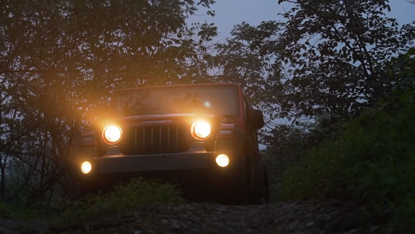 Mahindra Thar Off Road: महिंद्रा थार दिखा रही अपनी शानदार ऑफ रोड क्षमता