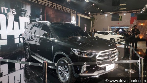 MG Gloster Interior Spied: एमजी ग्लोस्टर के इंटीरियर का खुलासा, पहुंच रही डीलरशिप