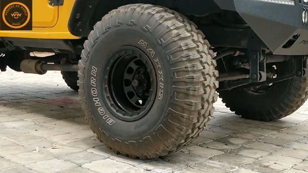 Mahindra Invader Modification: महिंद्रा इन्वेडर को इस तरह से किया मॉडिफाई, दिख रही है खतरनाक