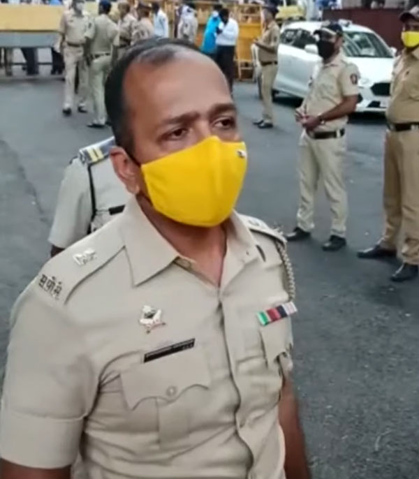 मुंबई पुलिस ने कार से पीछा करने वाले रिपोर्टरों को चेताया, नियम तोड़ा तो जब्त होगी कार