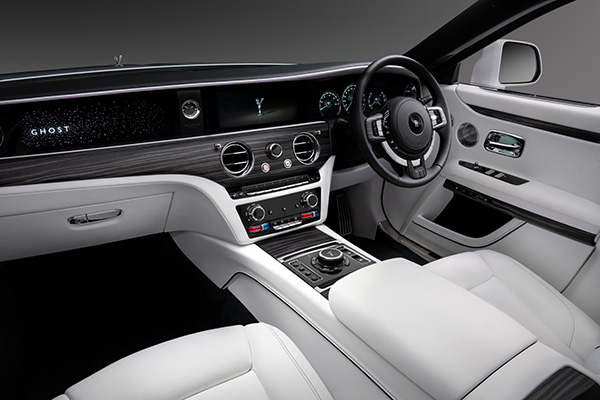 Second Generation Rolls Royce Ghost: नए रोल्स रॉयस घोस्ट का हुआ खुलासा, कीमत 6.95 करोड़ रुपये
