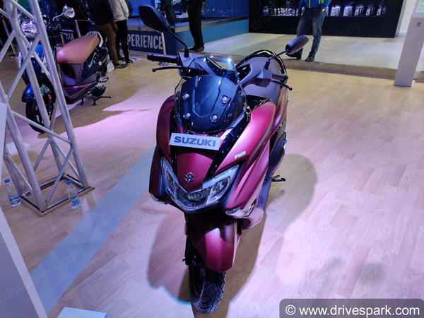 Suzuki Burgman Street 125 Blue: सुजुकी बर्गमैन स्ट्रीट 125 अब ब्लू रंग में हुई उपलब्ध, जानें कीमत