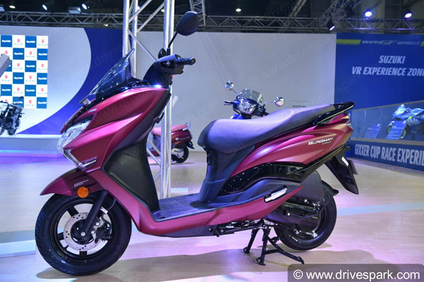 Suzuki Burgman Street 125 Blue: सुजुकी बर्गमैन स्ट्रीट 125 अब ब्लू रंग में हुई उपलब्ध, जानें कीमत
