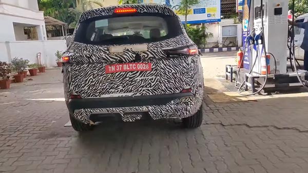 ta Gravitas Spied Testing: टाटा ग्रैविटास टेस्टिंग के दौरान आई नजर, इंटीरियर का खुलासा