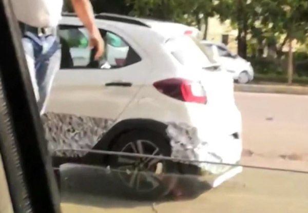 Tata Tiago Turbo Spied Testing: टाटा टियागो टर्बो टेस्टिंग को दौरान आई नजर, जल्द होगी लॉन्च