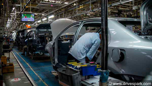 Toyota India Plans: टोयोटा करेगी भारत में निवेश, विस्तार ना करने की खबरों को किया खारिज