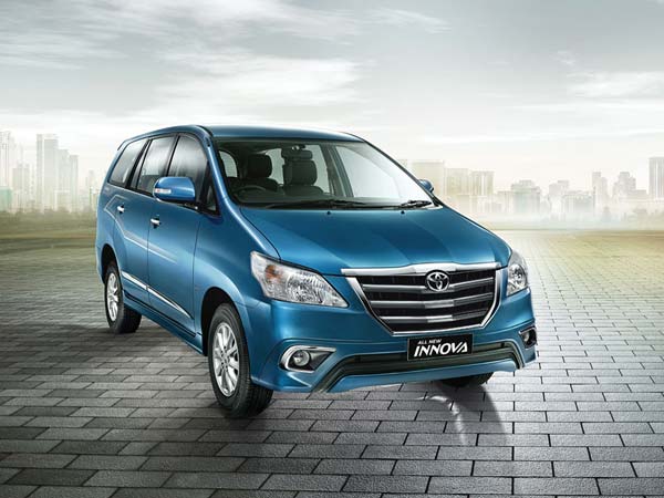 Toyota Innova Driven 10 Lakh Km: यह है देश की पहली टोयोटा इनोवा जो, चली है 10 लाख किमी