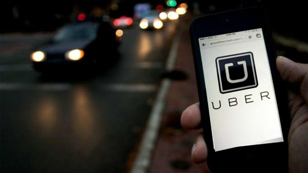 Cab Drivers In Delhi On Strike: सरकार से मांगों को लेकर दिल्ली में कैब चालकों ने शुरू की हड़ताल, जानें