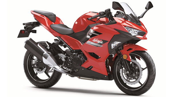 2021 Kawasaki Ninja 400 Unveiled: नई कावासाकी निंजा 400 का खुलासा, जल्द आ सकती है भारत