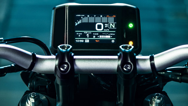 2021 Yamaha MT-09 Unveiled: नई यामाहा एमटी-09 का हुआ खुलासा, जानें क्या मिले अपडेट