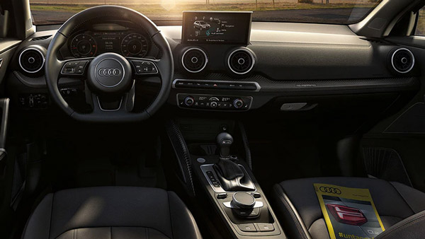 Audi Q2 SUV Launched: ऑडी क्यू2 एसयूवी भारत में हुई लॉन्च, कीमत 34.99 लाख रुपये