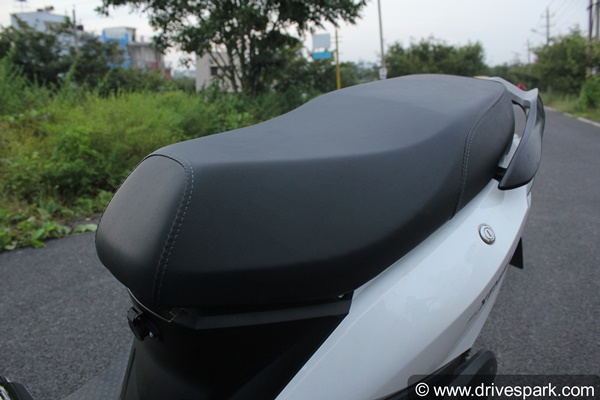 Eeve Xeniaa Long-Term Review (First Report): ईवी जेनिया लॉन्ग टर्म रिव्यू: डिजाईन, स्टाइलिंग, फीचर्स, राइड, रेंज आदि
