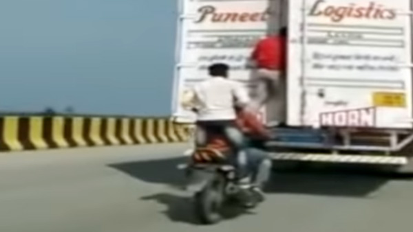 Robbery In Moving Truck: चलती ट्रक में चोरों ने डाला डाका, फिल्मी अंदाज में की चोरी