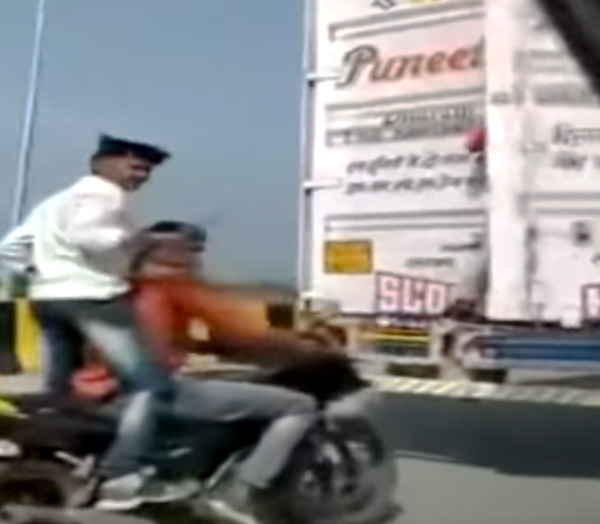 Robbery In Moving Truck: चलती ट्रक में चोरों ने डाला डाका, फिल्मी अंदाज में की चोरी