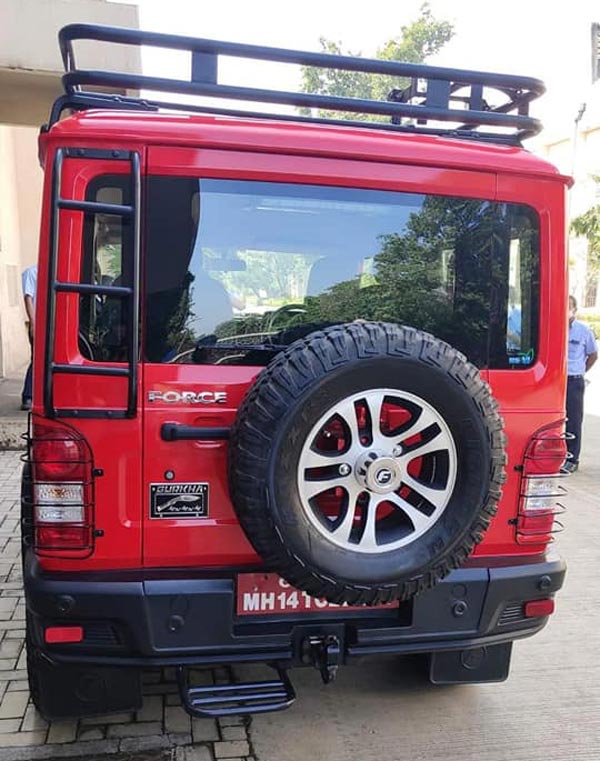 Force Gurkha Facelift Spied: नई फोर्स गुरखा प्लांट के भीतर आई नजर, जल्द होगी लॉन्च