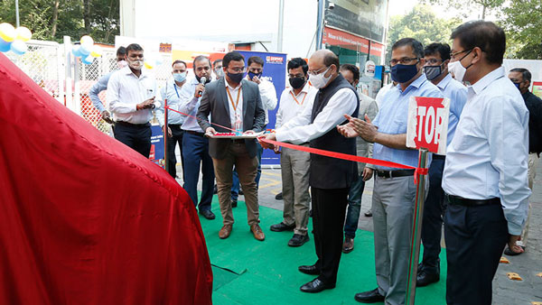Indian Oil Steps Into Car Servicing: इंडियन आयल ने शुरू की डोर-स्टेप कार सर्विसिंग, जानें