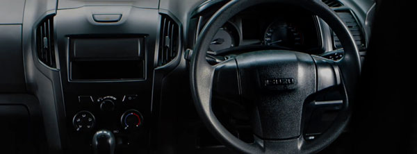 Isuzu D-Max Teaser Released: इसुजु डी-मैक्स पिक-अप ट्रक का हुआ खुलासा, जल्द होगी लाॅन्च