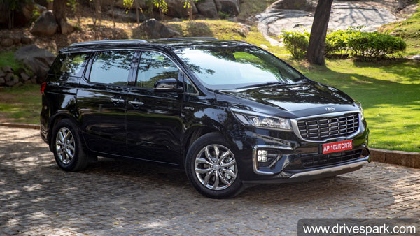 Kia Carnival Offers Oct 2020: किया कार्निवल पर मिल रहा है 1.56 लाख तक का लाभ, जानें