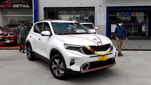 Kia Sonet Bookings: किया साॅनेट की एक महीने में बुक हुई 50,000 यूनिट, हर तीन मिनट में बिकी एक कार