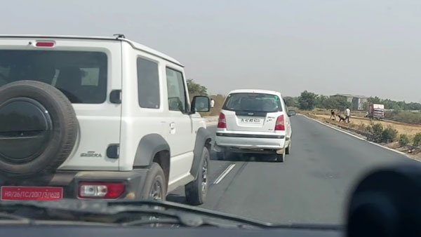Maruti Suzuki Jimny Spied Testing: मारुति सुजुकी जिम्नी 3-डोर टेस्टिंग करते आई नजर, देखें