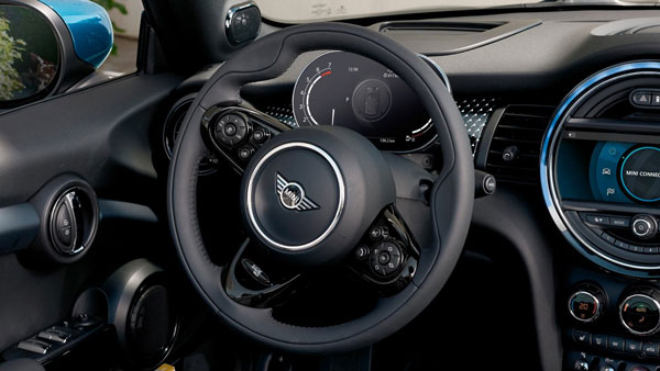 MINI Convertible Sidewalk Edition Launched: मिनी कन्वर्टिबल साइडवाक एडिशन हुई लॉन्च, मिलते हैं खास फीचर्स