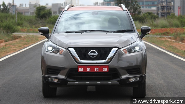 2020 Nissan Kicks Turbo-Petrol Review In Hindi: 2020 निसान किक्स टर्बो पेट्रोल रिव्यू: ड्राइविंग, परफोर्मेंस, फीचर्स जानकारी
