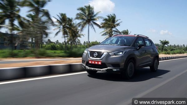 2020 Nissan Kicks Turbo-Petrol Review In Hindi: 2020 निसान किक्स टर्बो पेट्रोल रिव्यू: ड्राइविंग, परफोर्मेंस, फीचर्स जानकारी