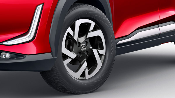 Nissan Magnite Revealed: निसान मैग्नाईट पेश डिजाईन फीचर्स इंजन वैरिएंट इंडिया लॉन्च जानकारी
