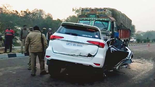 भारत में सड़क दुर्घटनाओं में मरने वालों की संख्या सबसे अधिक, सामने आए चौंकाने वाले आंकड़े