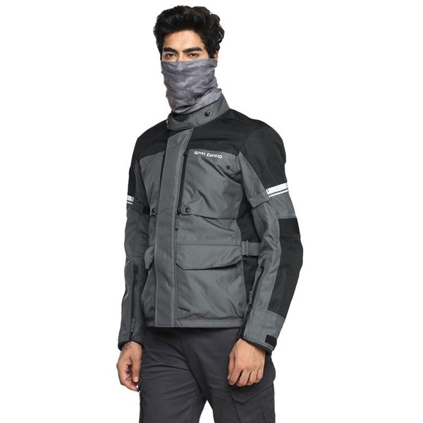RE New Riding Jackets Launched: रॉयल एनफील्ड की नई जैकेट रेंज हुई लॉन्च, जानें क्या है कीमत