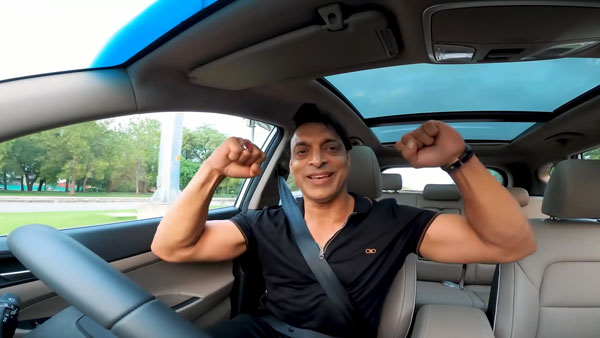 Shoaib Akhtar Reviews Hyundai Tucson: हुंडई टक्सन के दीवाने हुए शोएब अख्तर, देखें वीडियो