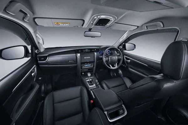 Toyota Fortuner TRD Sportivo: टोयोटा फोर्च्यूनर टीआरडी स्पोर्टिवो एडिशन का हुआ खुलासा, लाॅन्च जल्द