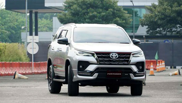 Toyota Fortuner TRD Sportivo: टोयोटा फोर्च्यूनर टीआरडी स्पोर्टिवो एडिशन का हुआ खुलासा, लाॅन्च जल्द
