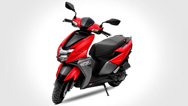 TVS Scooter Festive Discounts: टीवीएस स्कूटरों पर मिल रहा है 4,500 रुपये का कैशबैक, जानें