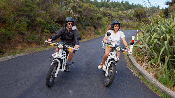UBCO 2WD Electric Bike: यूबीको ने 2-व्हील ड्राइव इलेक्ट्रिक बाइक की पेश, दोनो पहियों में हैं मोटर