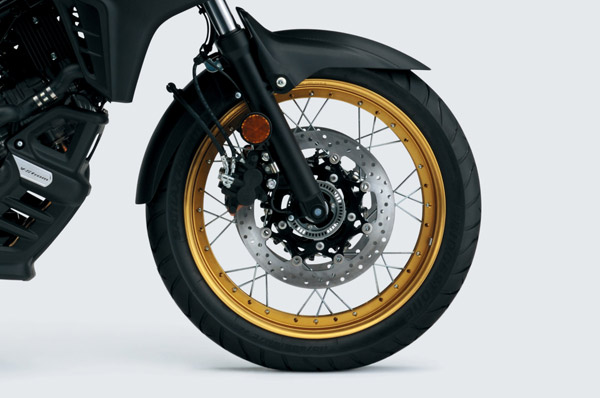 Suzuki Vstrom 650 XT Teaser: सुजुकी वी-स्ट्रॉम 650 एक्सटी के लॉन्च से पहले टीजर हुआ जारी