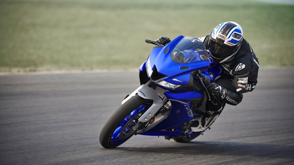 2021 Yamaha R125 Revealed: नई यामाहा आर125 का हुआ खुलासा, जानें क्या मिला नया