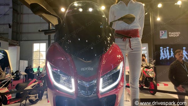 Aprilia SXR 160 Launch Details: अप्रीलिया एसएक्सआर 160 अगले माह हो सकती है लॉन्च, जानें फीचर्स