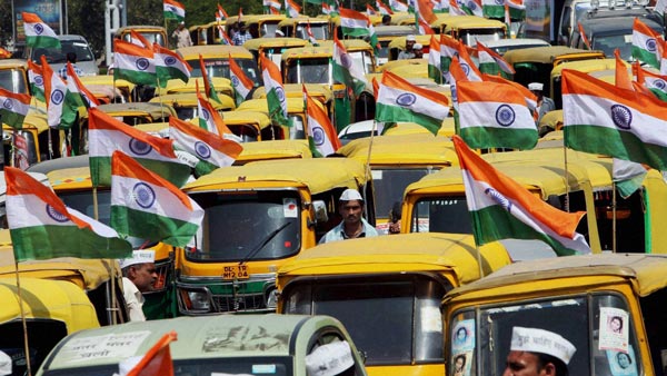 Best-Selling Three-Wheelers In India: बेस्ट सेलिंग थ्री व्हीलर: बजाज आरई ने मारी बाजी