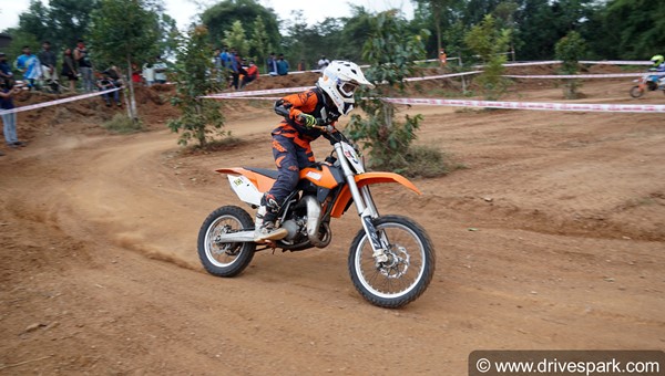 BigRock Dirtpark Trail Attack Challenge 2020: हफ्ते का अंत रॉयल एनफील्ड हिमालयन पर रेसिंग के साथ!